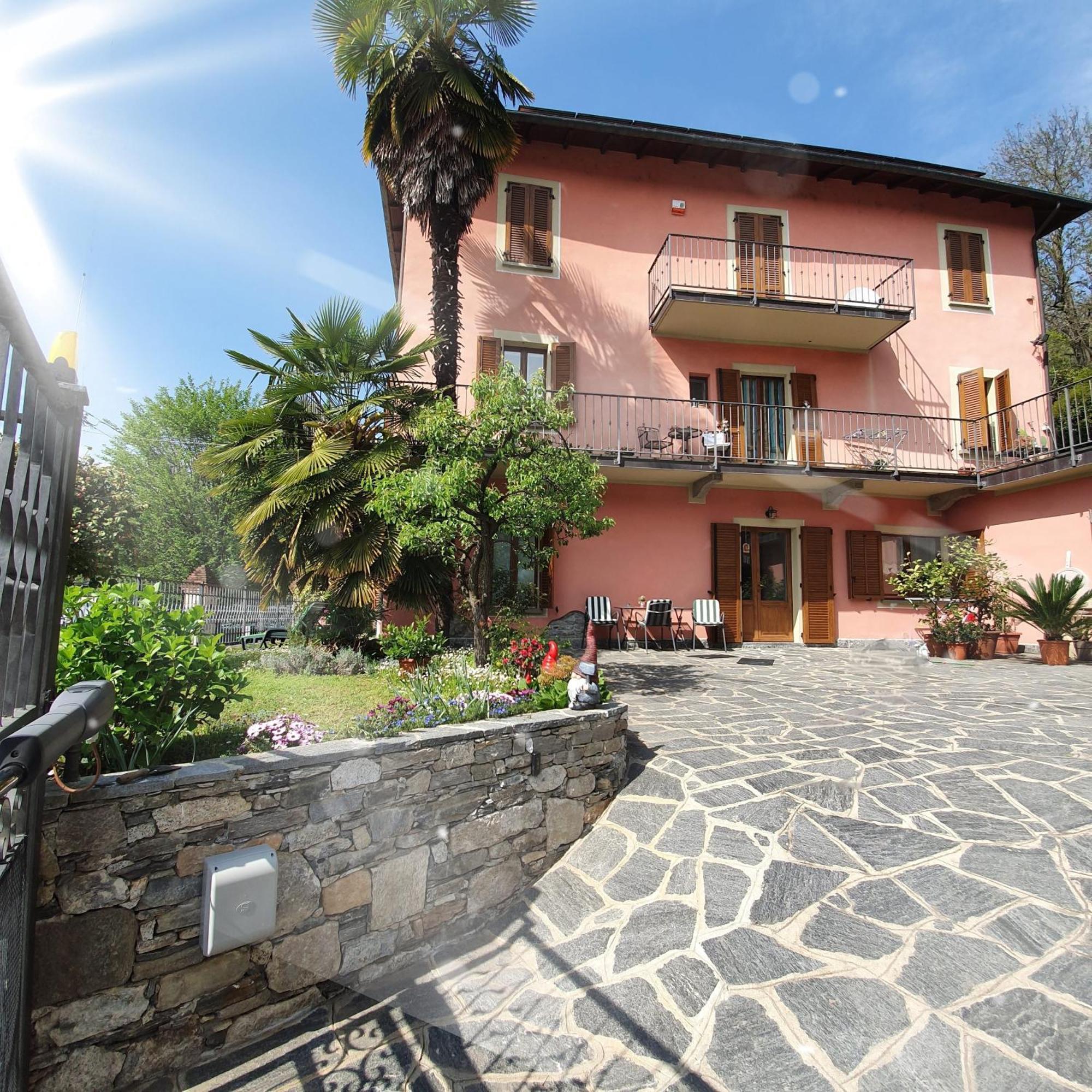 Villa La baia d'acquadolce Bolzano Novarese Esterno foto